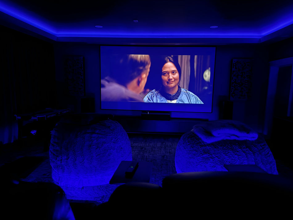 ProView 4K 72"-150"White Crystal Projection Screen, Featuring A Fixed Frame, Suitable For Any Projector